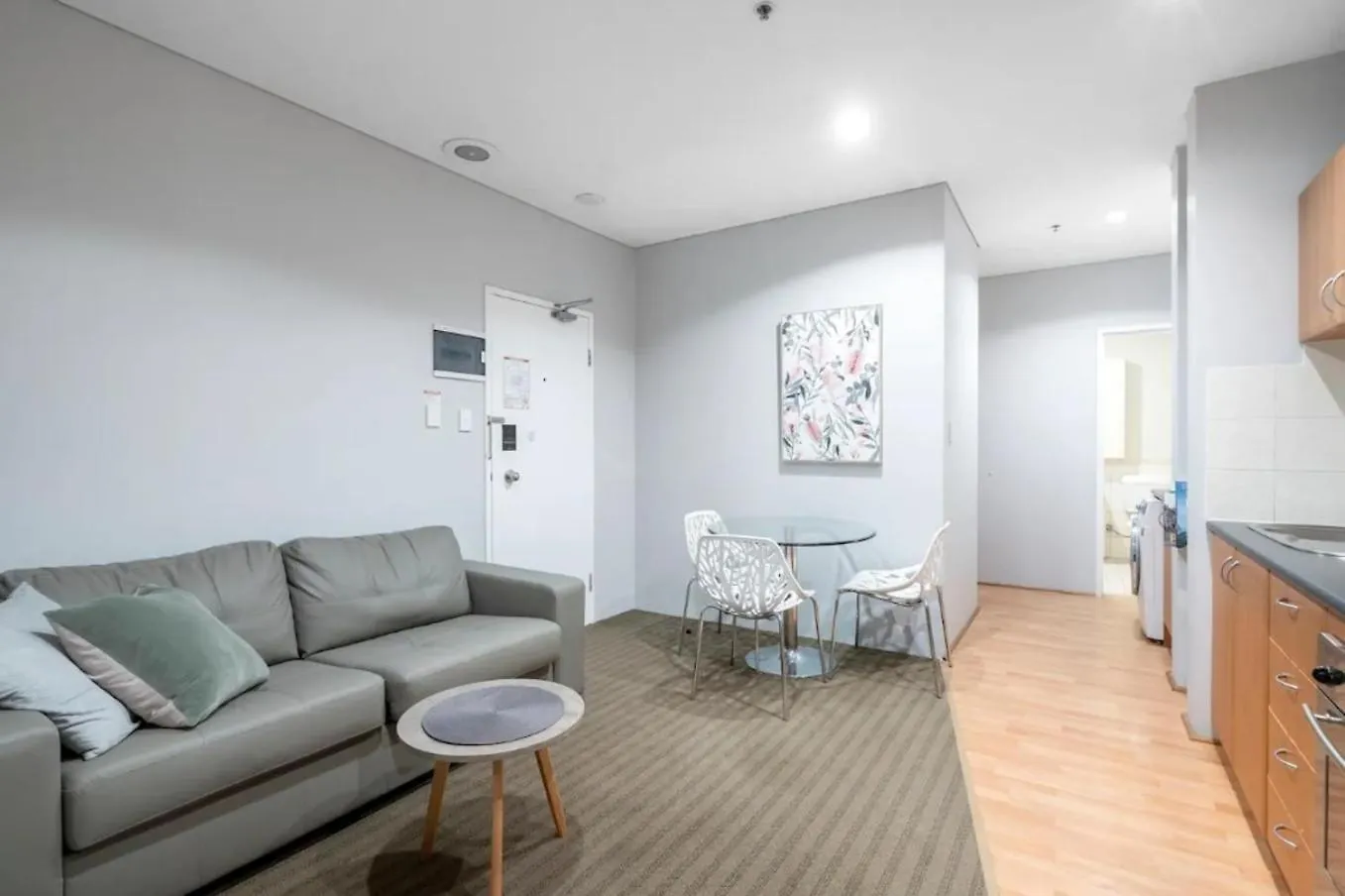 708 Enchanting Urbanoasis 1Brbalconycbd Perth